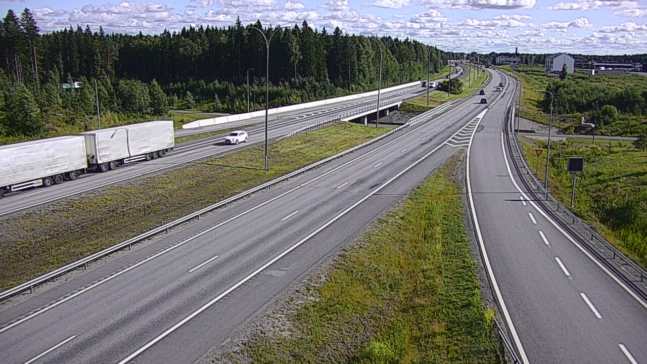 Kelikamerat Kuva Tie 4 Kempele, Zatelliitti, Oulu, Pohjois-Pohjanmaa