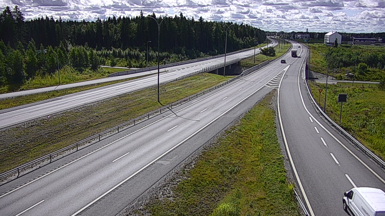 Kelikamerat Kuva Tie 4 Kempele, Zatelliitti, Oulu, Pohjois-Pohjanmaa