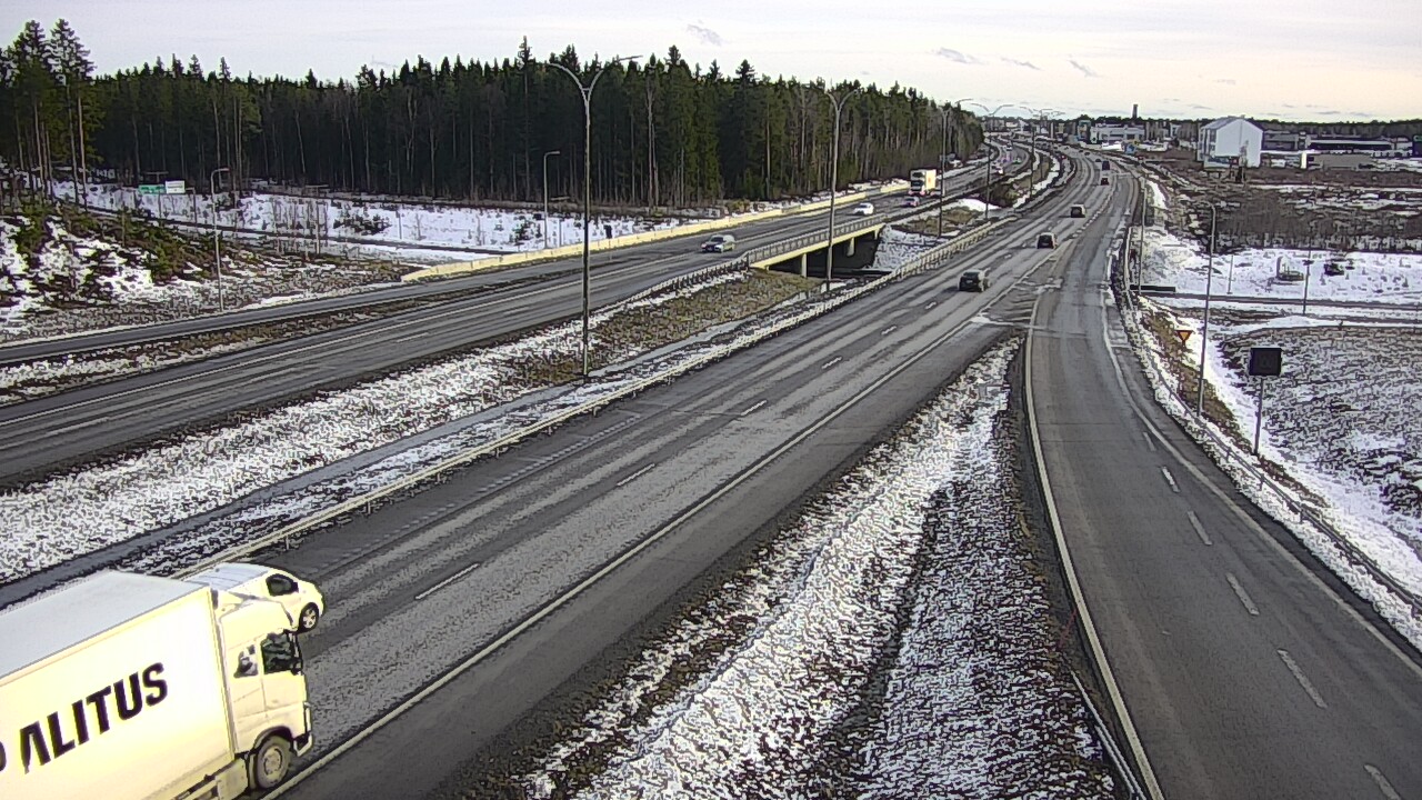 Kelikamerat Kuva Tie 4 Kempele, Zatelliitti, Oulu, Pohjois-Pohjanmaa
