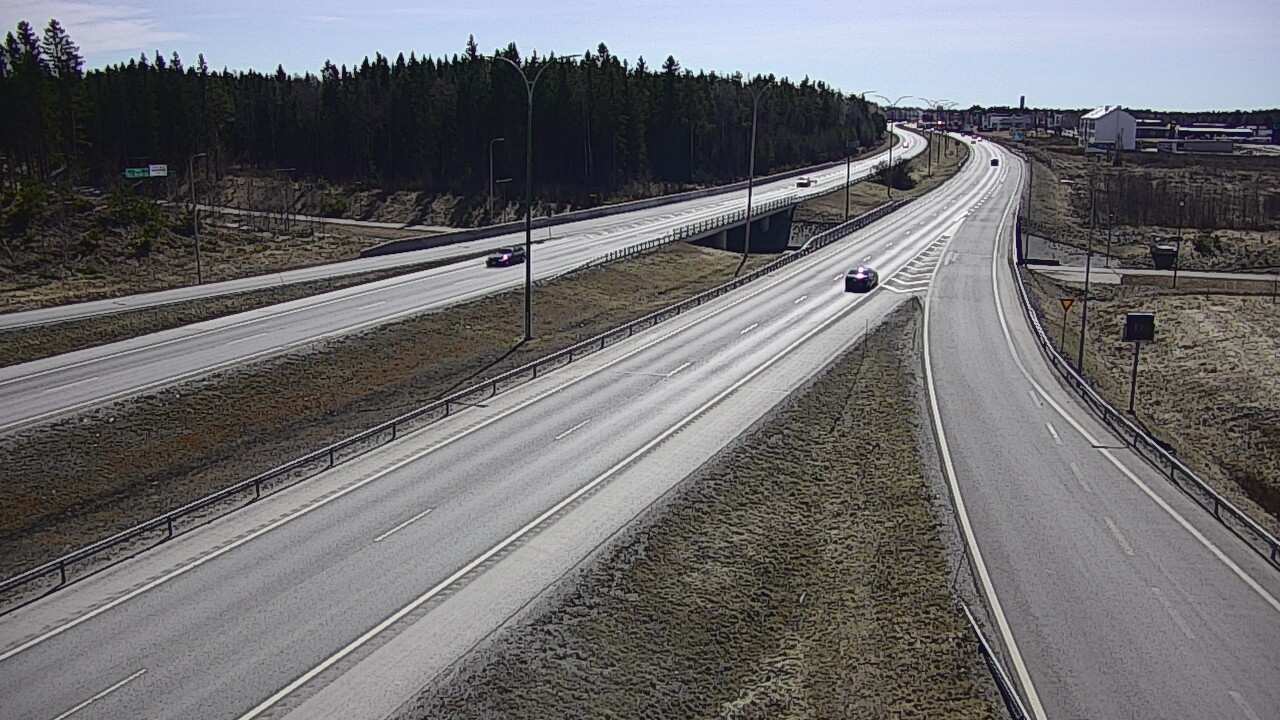 Weather Camera Image Väg 4 Kempele, Zatelliitti, Oulu, Pohjois-Pohjanmaa