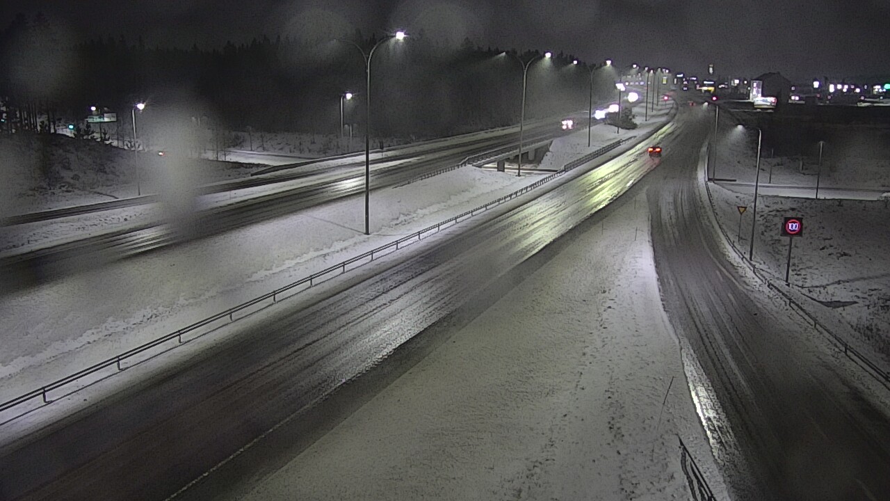 Kelikamerat Kuva Tie 4 Kempele, Zatelliitti, Oulu, Pohjois-Pohjanmaa