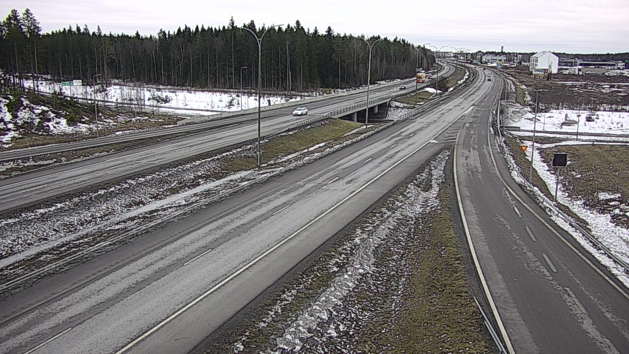 Weather Camera Image Väg 4 Kempele, Zatelliitti, Oulu, Pohjois-Pohjanmaa