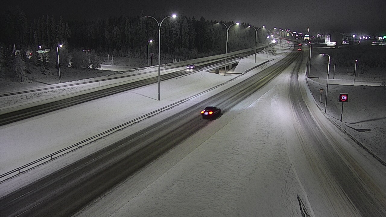 Weather Camera Image Väg 4 Kempele, Zatelliitti, Oulu, Pohjois-Pohjanmaa