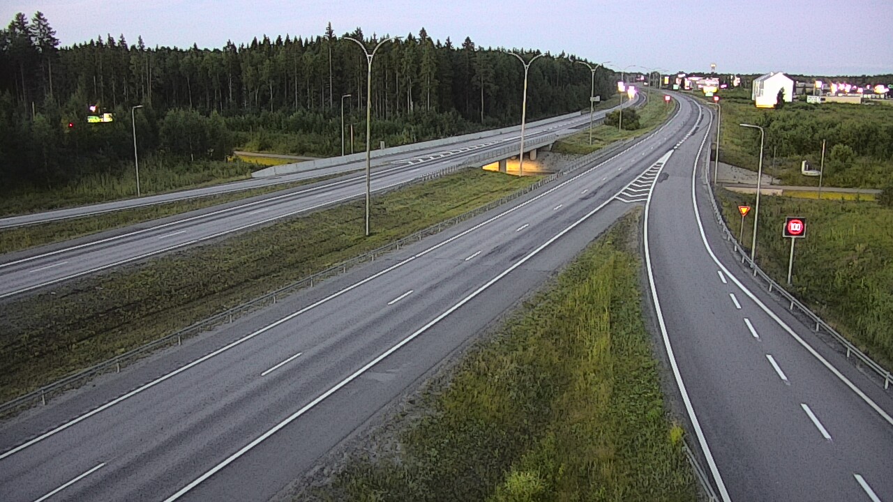 Kelikamerat Kuva Tie 4 Kempele, Zatelliitti, Oulu, Pohjois-Pohjanmaa