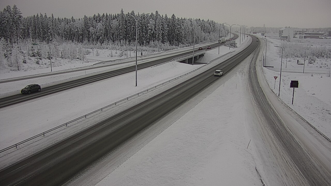 Weather Camera Image Väg 4 Kempele, Zatelliitti, Oulu, Pohjois-Pohjanmaa