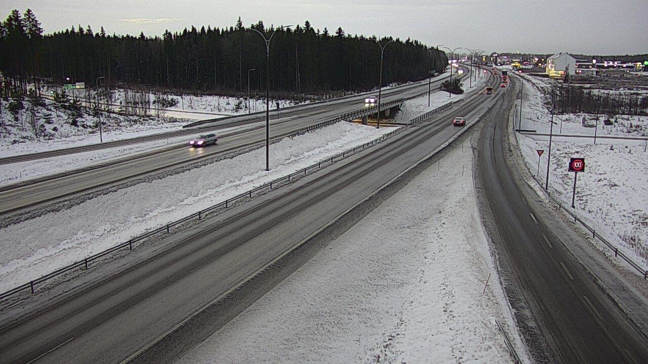 Weather Camera Image Road 4 Kempele, Zatelliitti, Oulu, Pohjois-Pohjanmaa