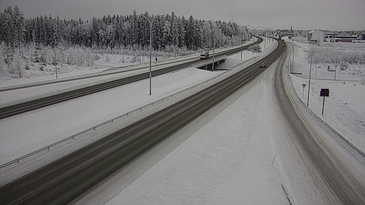 Weather Camera Image Väg 4 Kempele, Zatelliitti, Oulu, Pohjois-Pohjanmaa