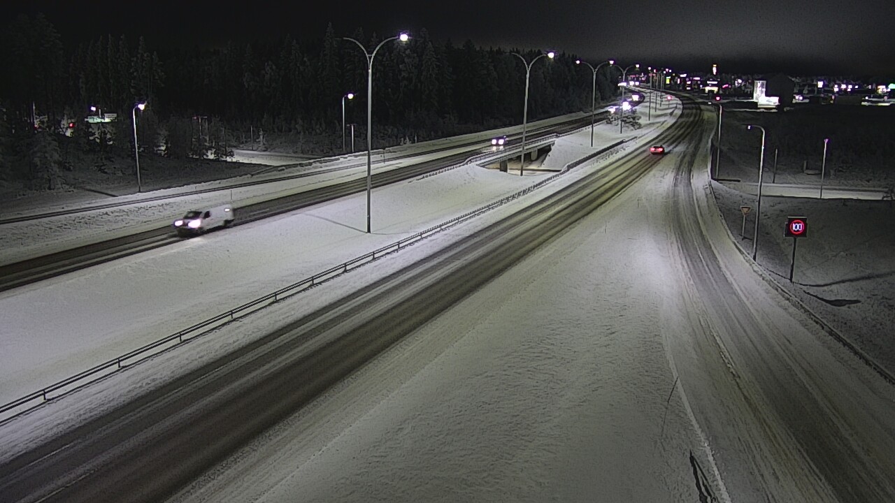 Weather Camera Image Väg 4 Kempele, Zatelliitti, Oulu, Pohjois-Pohjanmaa