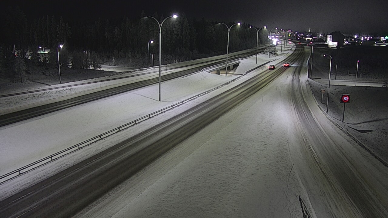 Weather Camera Image Väg 4 Kempele, Zatelliitti, Oulu, Pohjois-Pohjanmaa