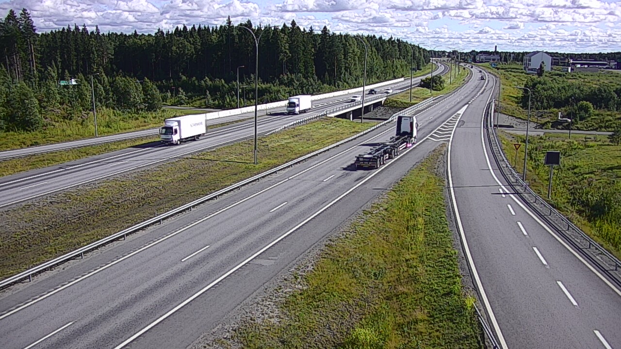 Kelikamerat Kuva Tie 4 Kempele, Zatelliitti, Oulu, Pohjois-Pohjanmaa