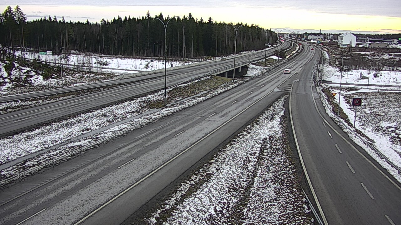 Kelikamerat Kuva Tie 4 Kempele, Zatelliitti, Oulu, Pohjois-Pohjanmaa