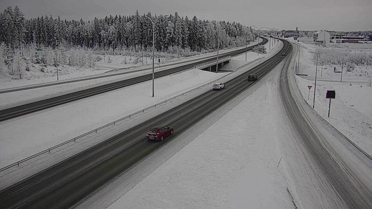 Weather Camera Image Väg 4 Kempele, Zatelliitti, Oulu, Pohjois-Pohjanmaa
