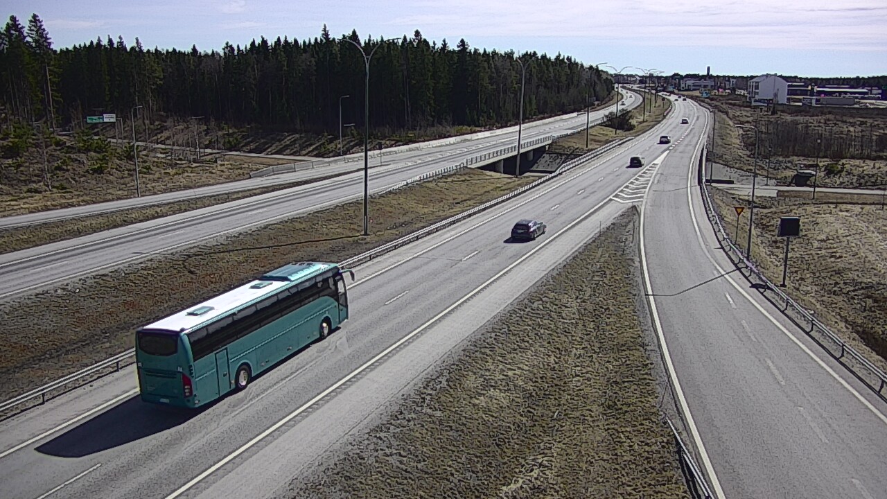 Weather Camera Image Väg 4 Kempele, Zatelliitti, Oulu, Pohjois-Pohjanmaa