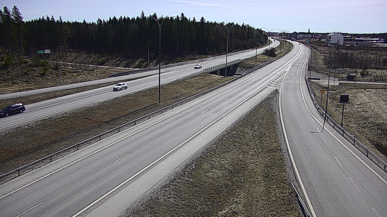 Weather Camera Image Väg 4 Kempele, Zatelliitti, Oulu, Pohjois-Pohjanmaa
