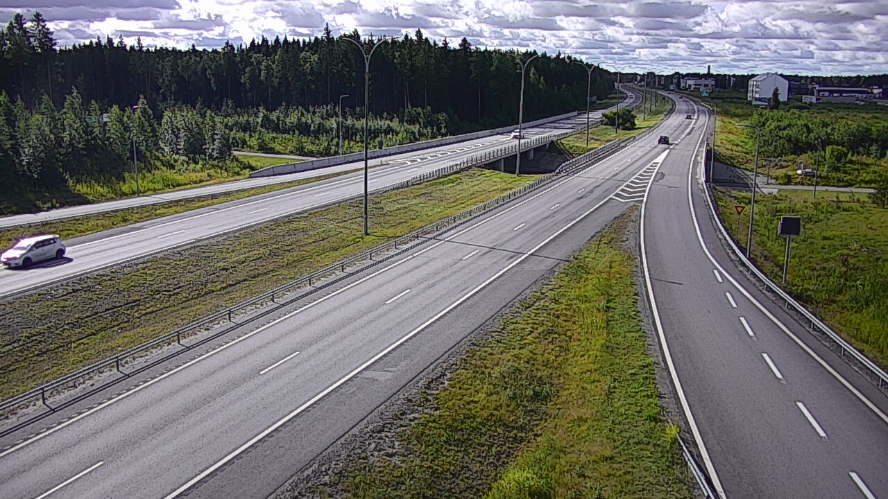 Kelikamerat Kuva Tie 4 Kempele, Zatelliitti, Oulu, Pohjois-Pohjanmaa