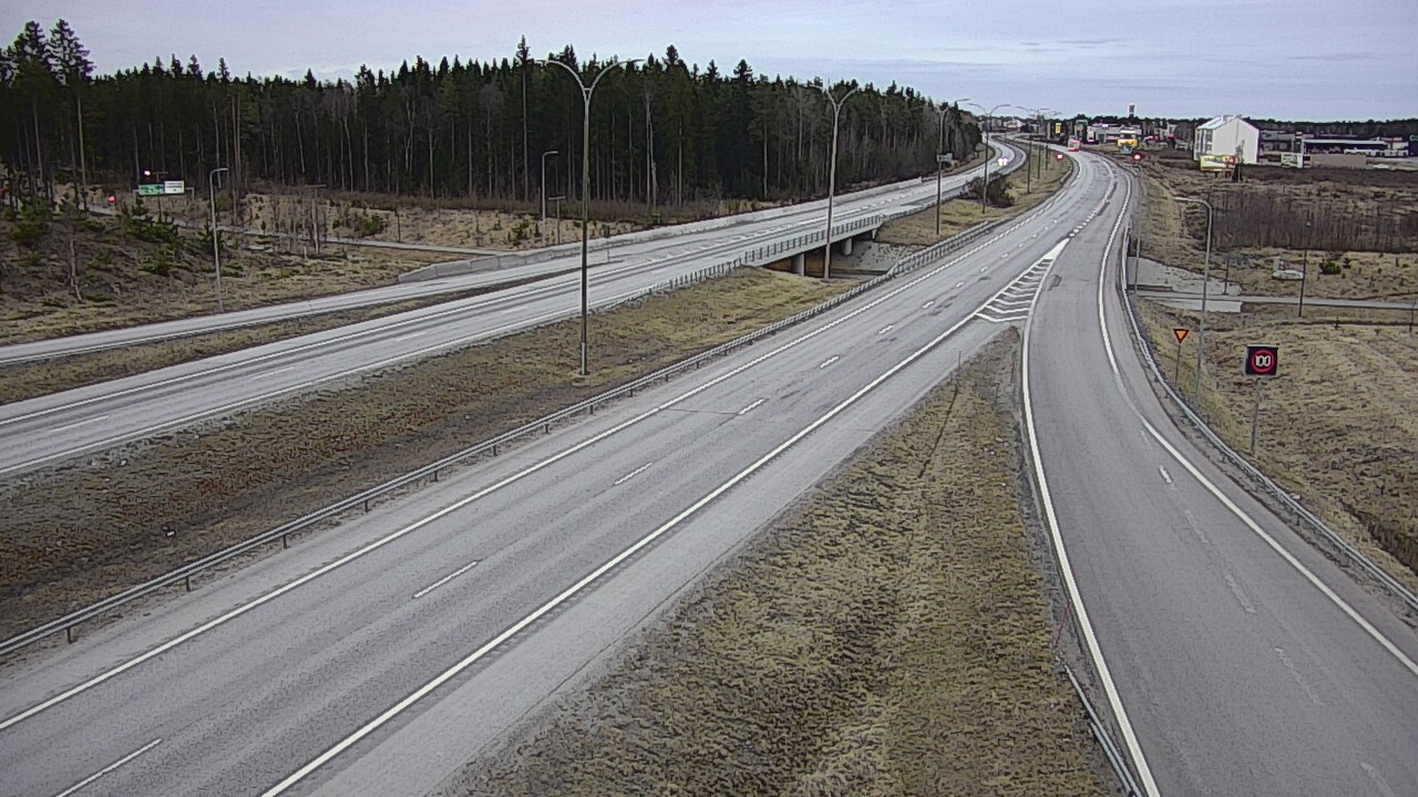 Kelikamerat Kuva Tie 4 Kempele, Zatelliitti, Oulu, Pohjois-Pohjanmaa