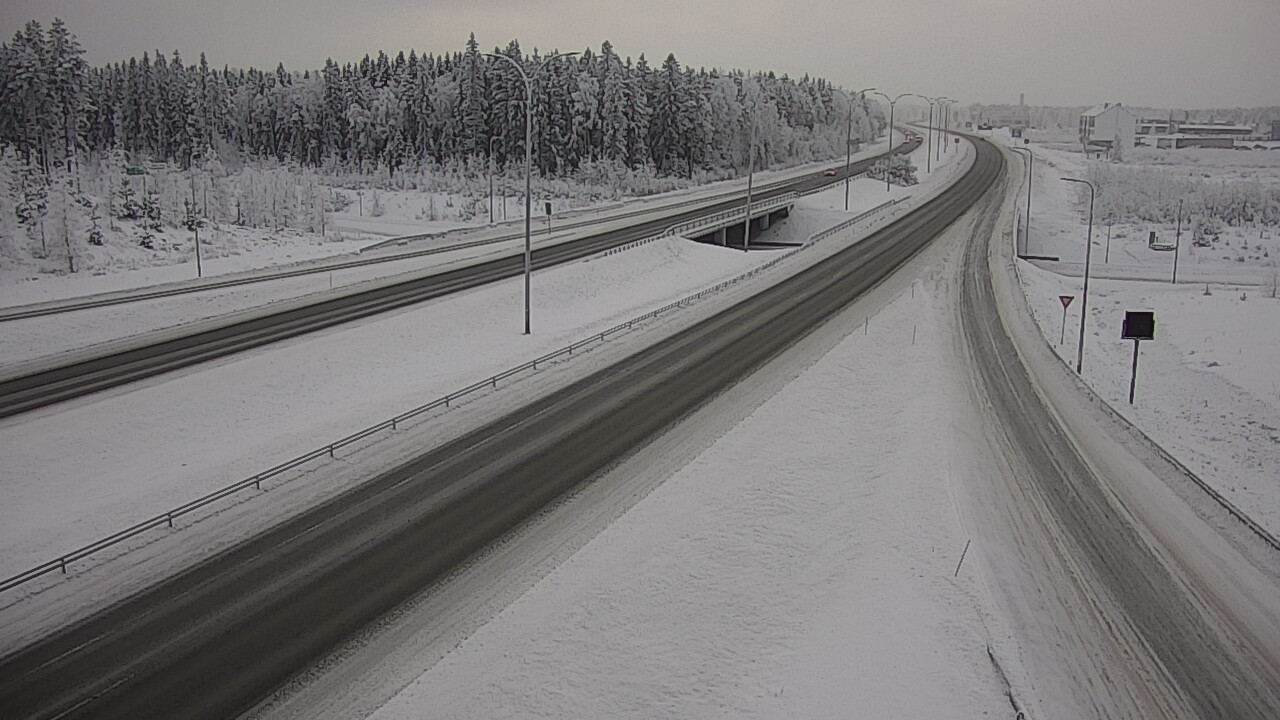 Weather Camera Image Väg 4 Kempele, Zatelliitti, Oulu, Pohjois-Pohjanmaa