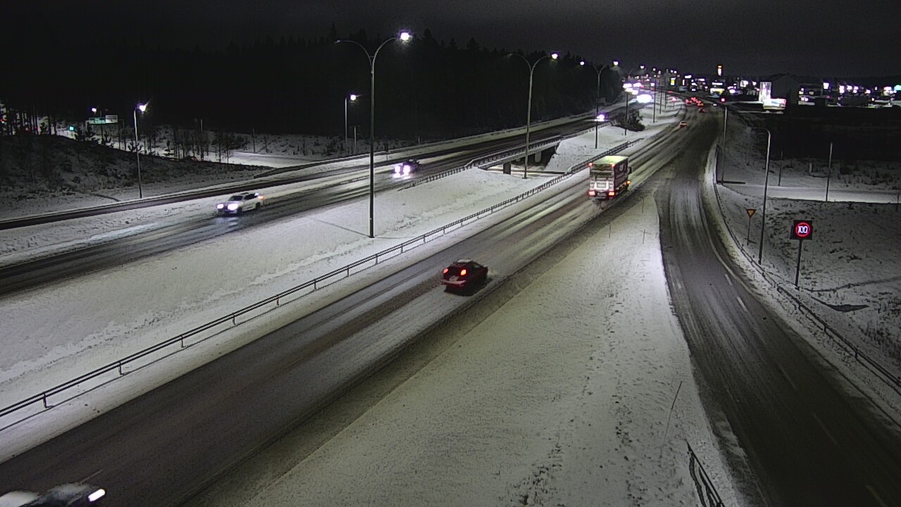 Kelikamerat Kuva Tie 4 Kempele, Zatelliitti, Oulu, Pohjois-Pohjanmaa