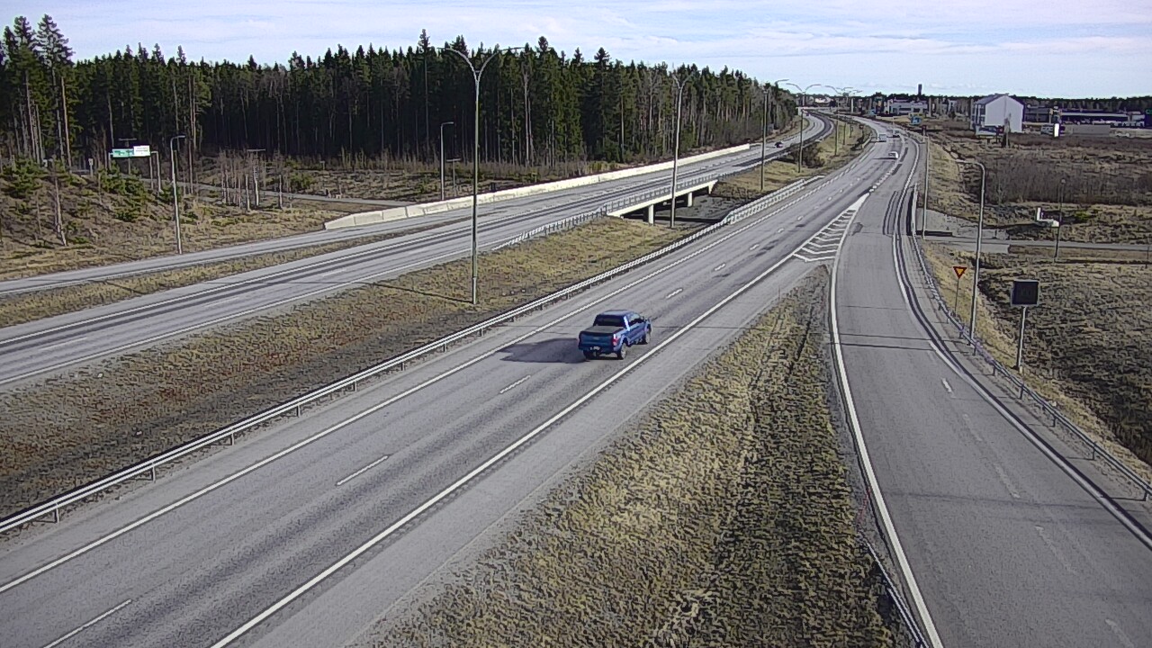 Weather Camera Image Väg 4 Kempele, Zatelliitti, Oulu, Pohjois-Pohjanmaa