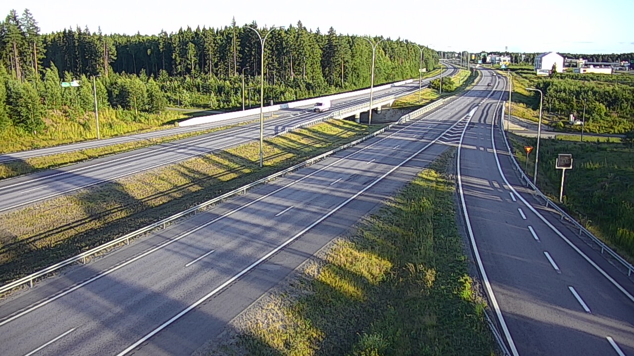 Kelikamerat Kuva Tie 4 Kempele, Zatelliitti, Oulu, Pohjois-Pohjanmaa