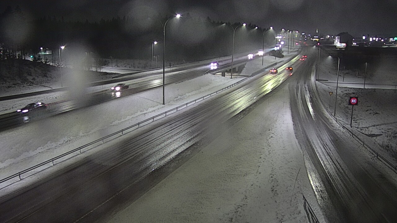 Kelikamerat Kuva Tie 4 Kempele, Zatelliitti, Oulu, Pohjois-Pohjanmaa