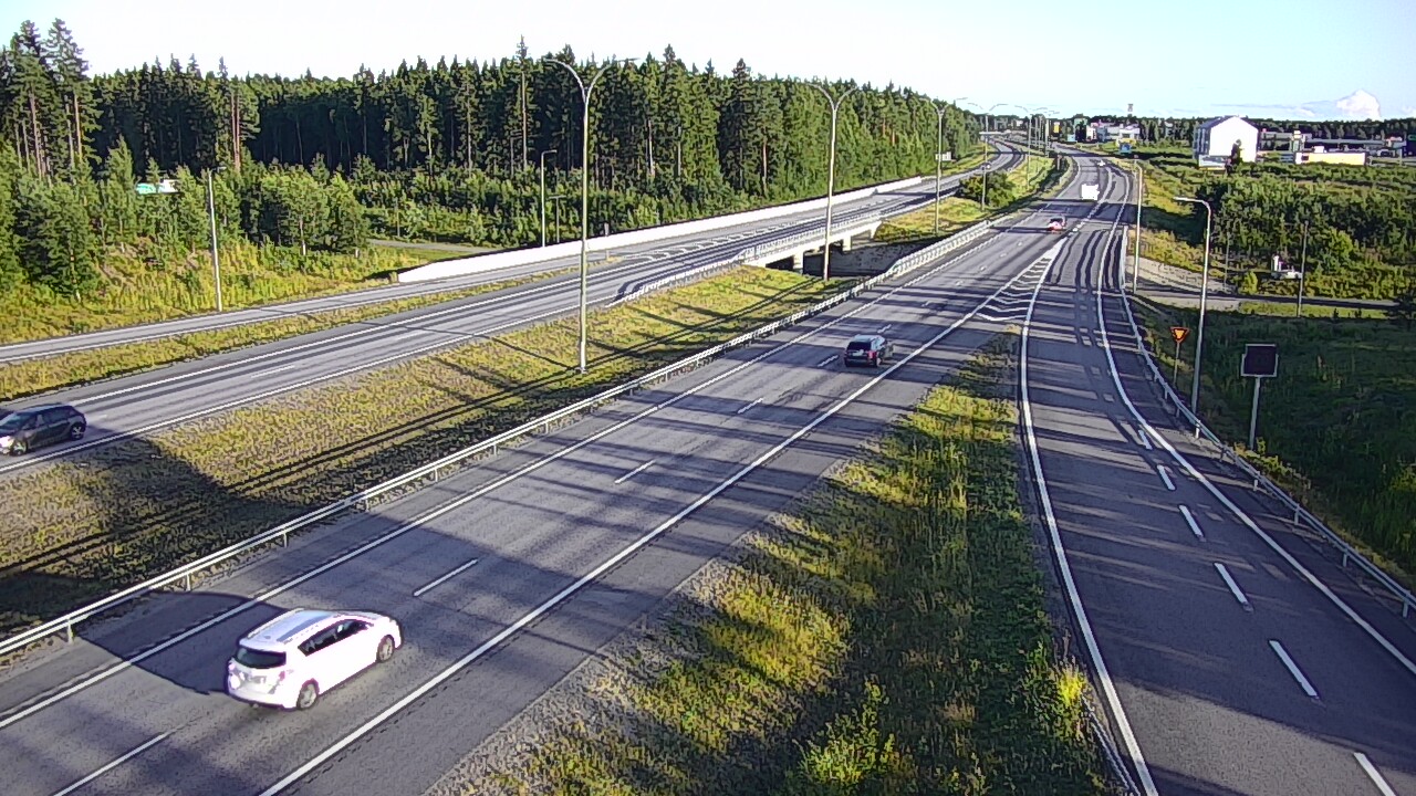 Kelikamerat Kuva Tie 4 Kempele, Zatelliitti, Oulu, Pohjois-Pohjanmaa