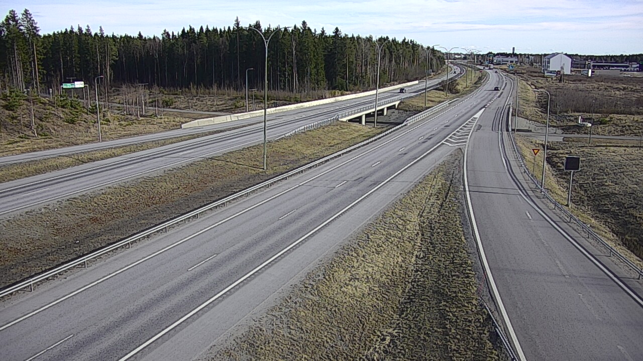 Weather Camera Image Väg 4 Kempele, Zatelliitti, Oulu, Pohjois-Pohjanmaa