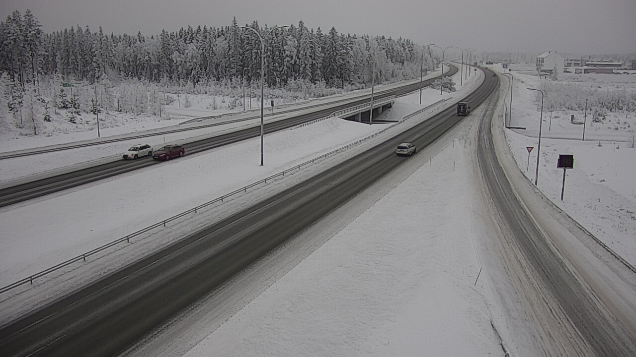 Weather Camera Image Väg 4 Kempele, Zatelliitti, Oulu, Pohjois-Pohjanmaa