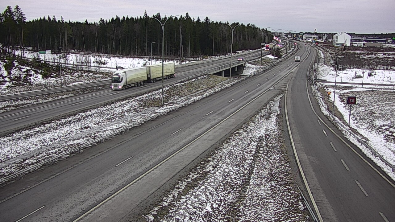 Kelikamerat Kuva Tie 4 Kempele, Zatelliitti, Oulu, Pohjois-Pohjanmaa