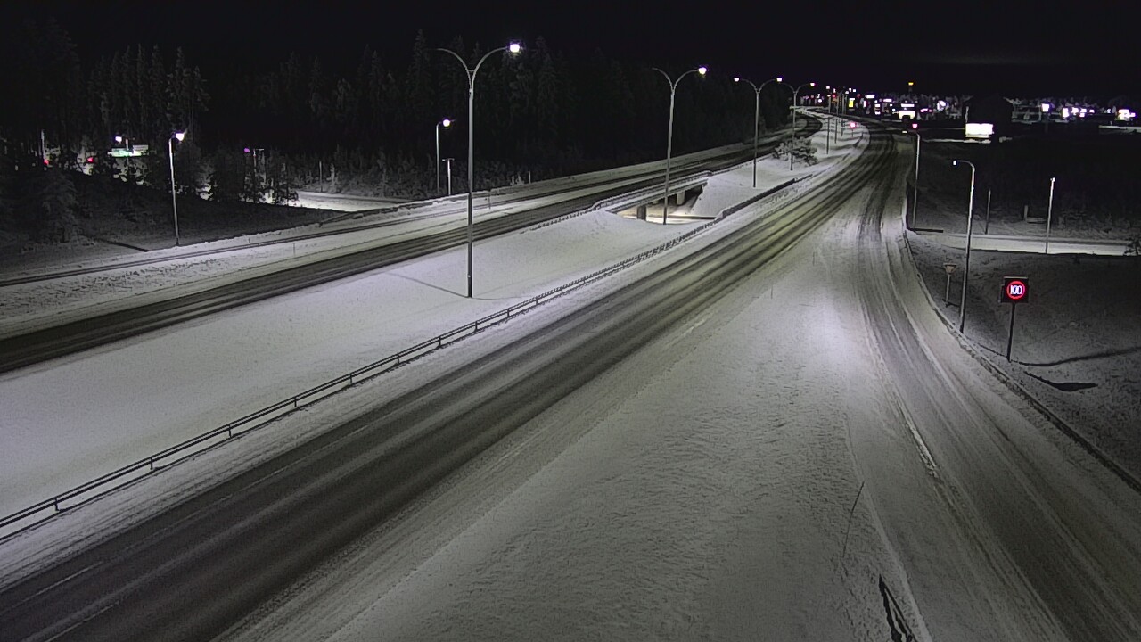 Weather Camera Image Väg 4 Kempele, Zatelliitti, Oulu, Pohjois-Pohjanmaa