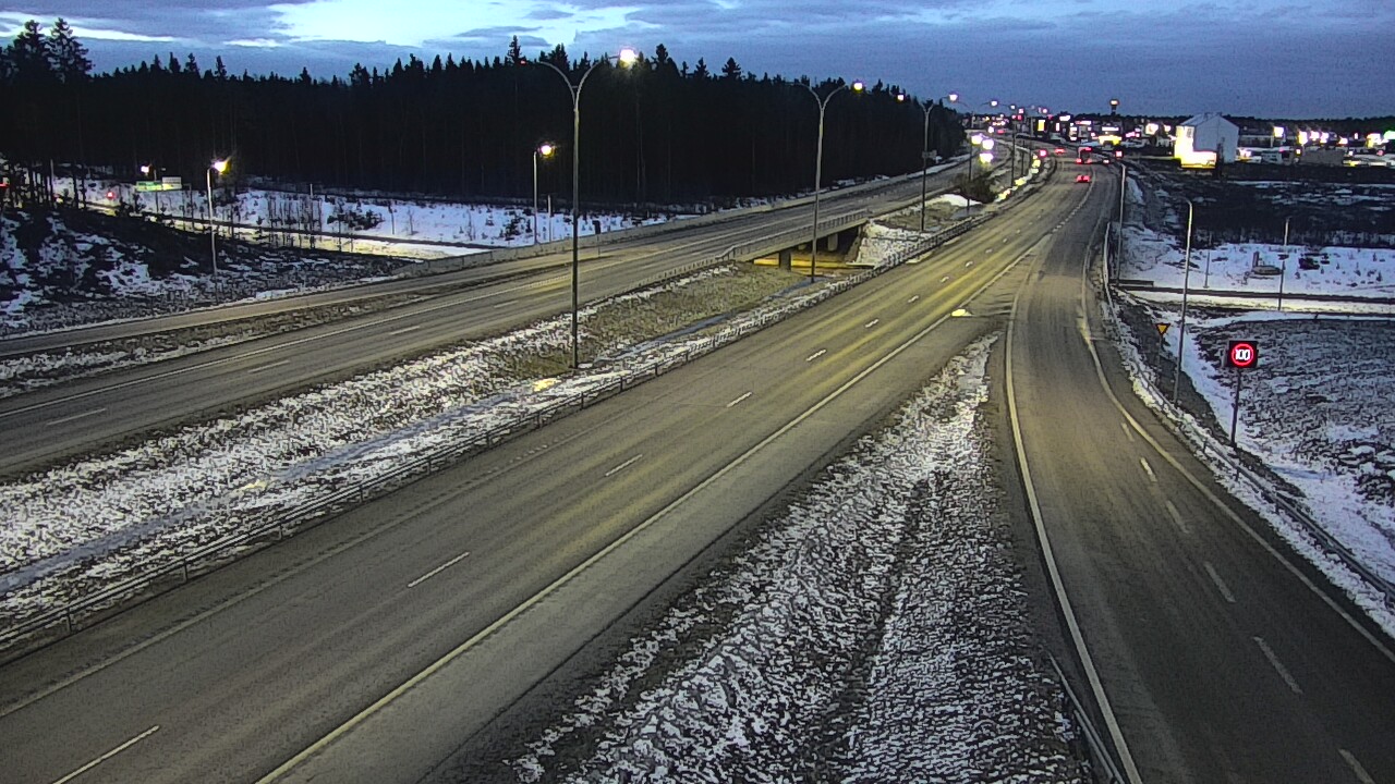 Kelikamerat Kuva Tie 4 Kempele, Zatelliitti, Oulu, Pohjois-Pohjanmaa
