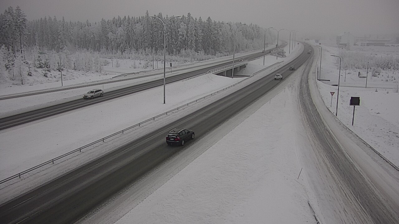 Weather Camera Image Väg 4 Kempele, Zatelliitti, Oulu, Pohjois-Pohjanmaa