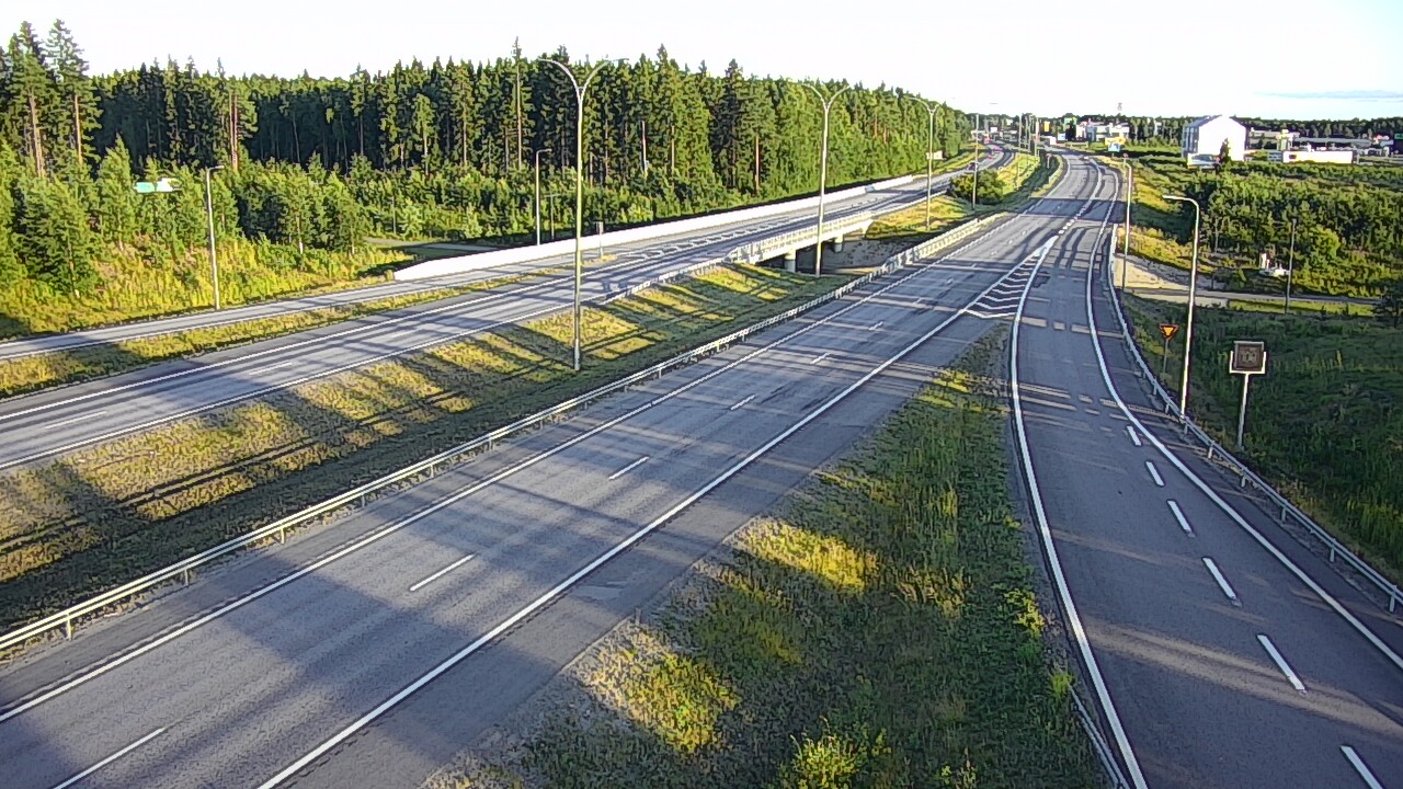 Kelikamerat Kuva Tie 4 Kempele, Zatelliitti, Oulu, Pohjois-Pohjanmaa