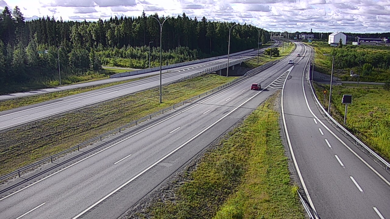 Kelikamerat Kuva Tie 4 Kempele, Zatelliitti, Oulu, Pohjois-Pohjanmaa