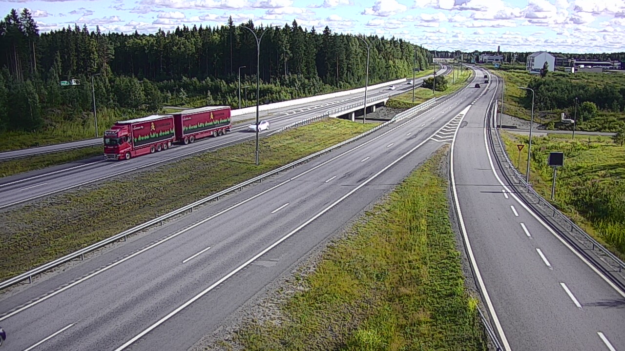 Kelikamerat Kuva Tie 4 Kempele, Zatelliitti, Oulu, Pohjois-Pohjanmaa