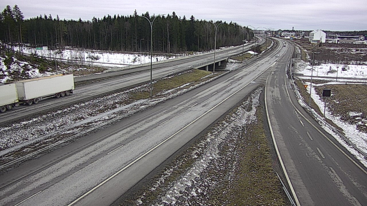 Weather Camera Image Väg 4 Kempele, Zatelliitti, Oulu, Pohjois-Pohjanmaa