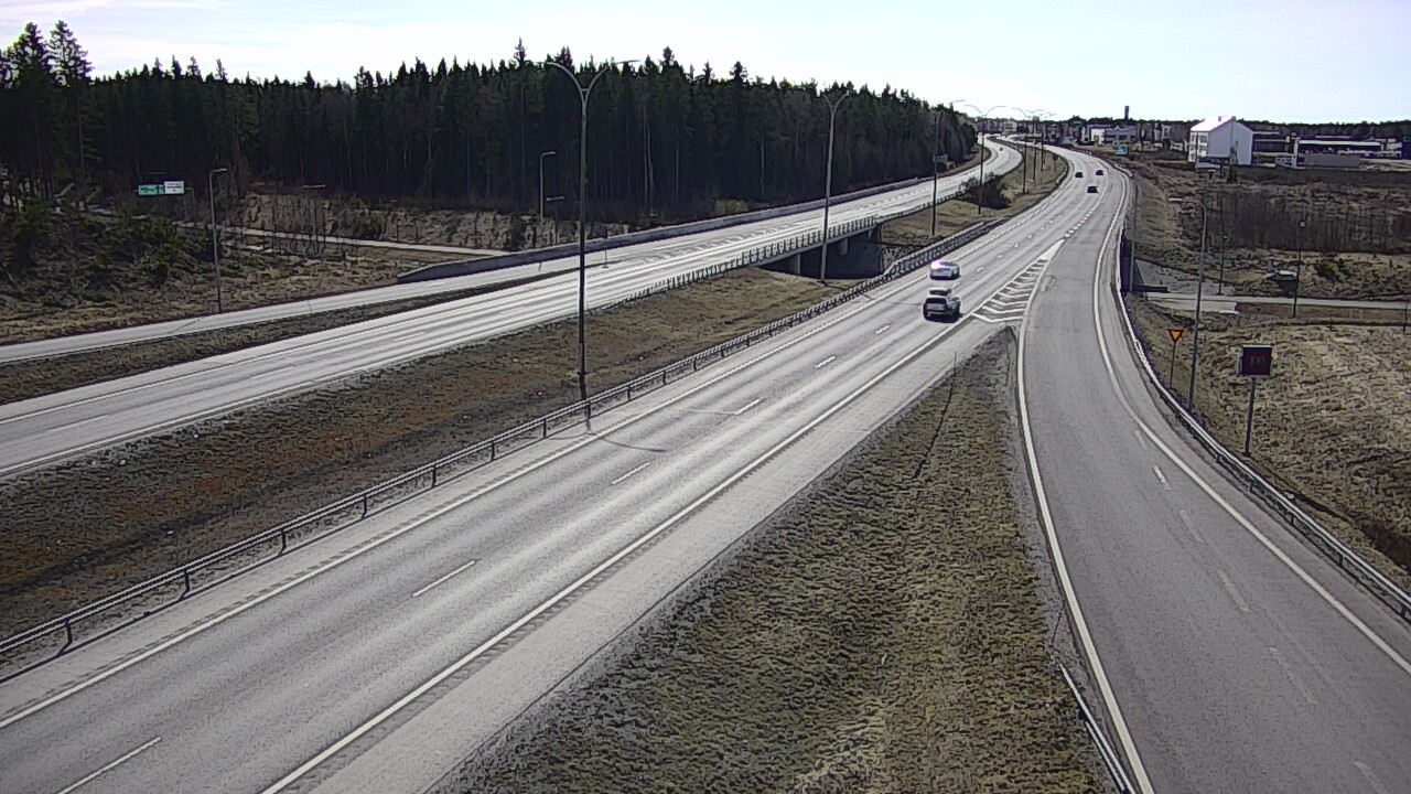 Weather Camera Image Väg 4 Kempele, Zatelliitti, Oulu, Pohjois-Pohjanmaa
