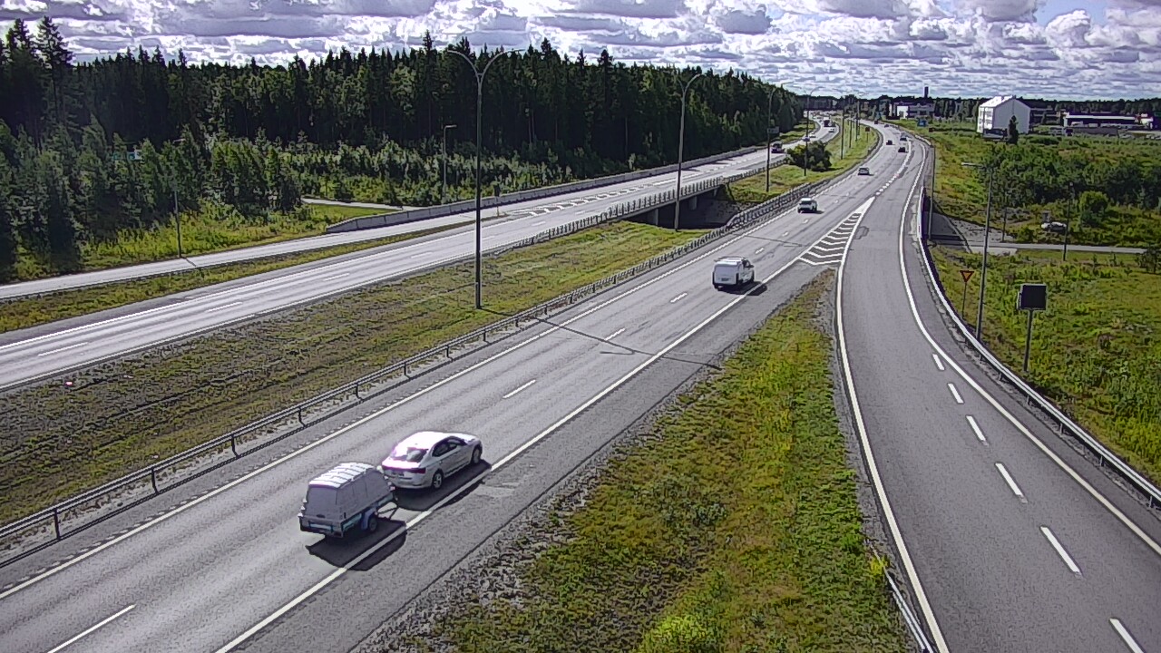 Kelikamerat Kuva Tie 4 Kempele, Zatelliitti, Oulu, Pohjois-Pohjanmaa