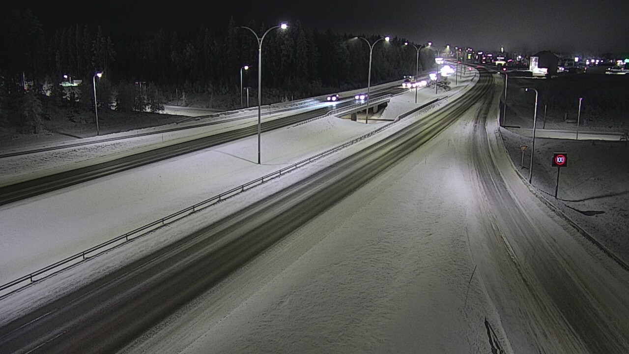 Weather Camera Image Väg 4 Kempele, Zatelliitti, Oulu, Pohjois-Pohjanmaa