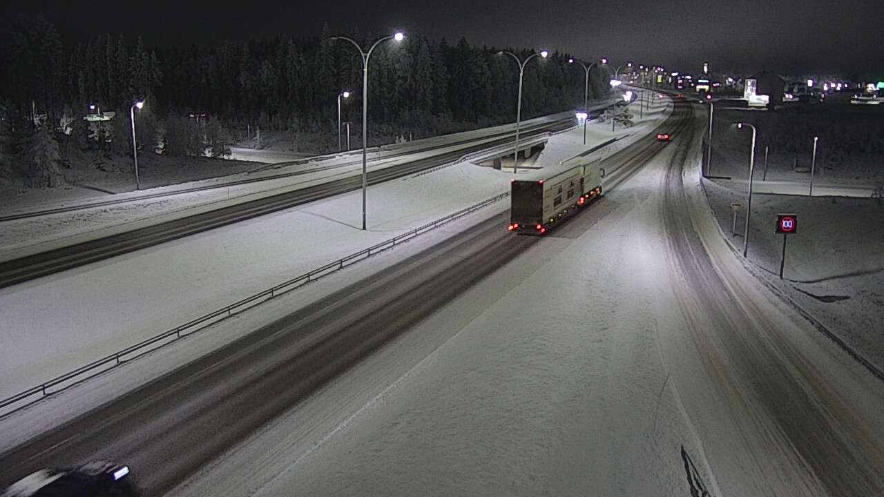 Weather Camera Image Väg 4 Kempele, Zatelliitti, Oulu, Pohjois-Pohjanmaa