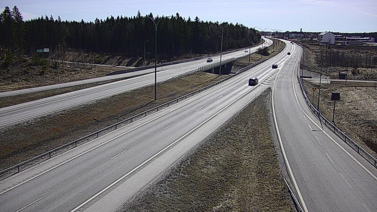 Weather Camera Image Väg 4 Kempele, Zatelliitti, Oulu, Pohjois-Pohjanmaa
