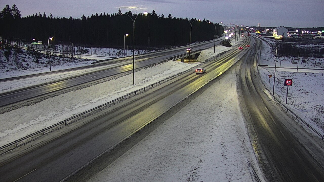 Weather Camera Image Road 4 Kempele, Zatelliitti, Oulu, Pohjois-Pohjanmaa