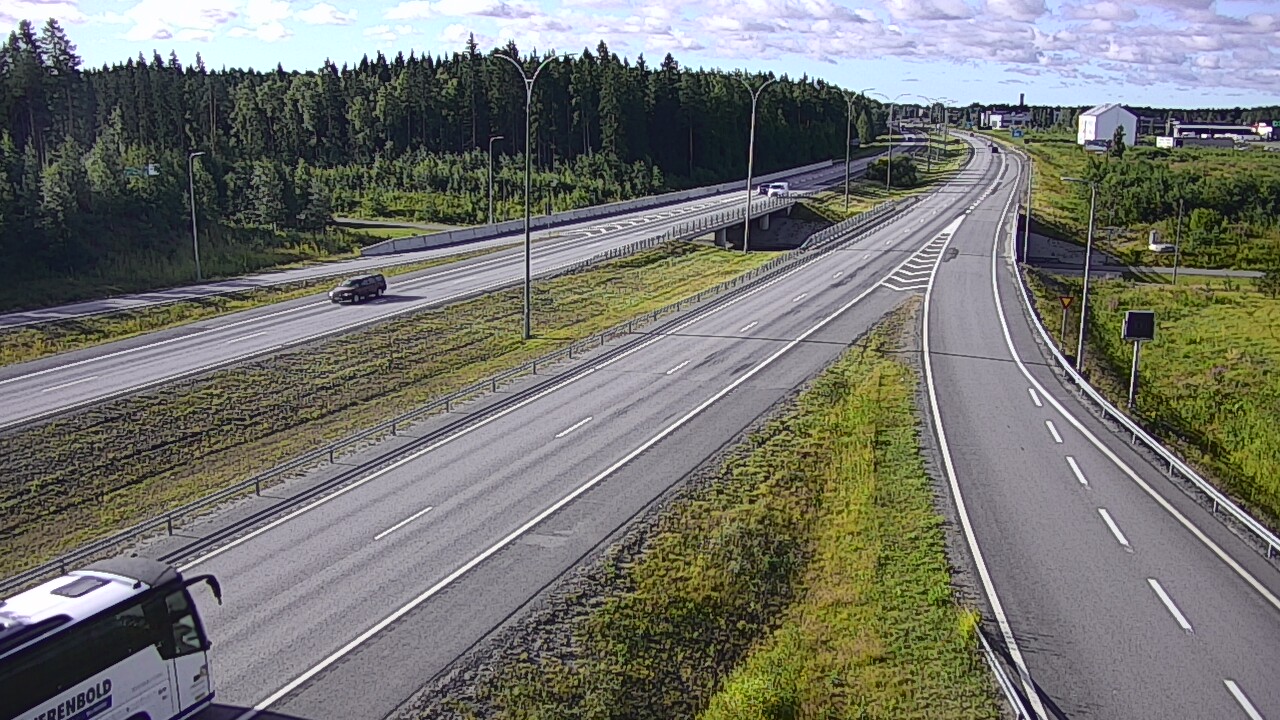 Kelikamerat Kuva Tie 4 Kempele, Zatelliitti, Oulu, Pohjois-Pohjanmaa