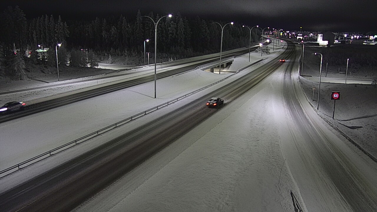 Weather Camera Image Väg 4 Kempele, Zatelliitti, Oulu, Pohjois-Pohjanmaa