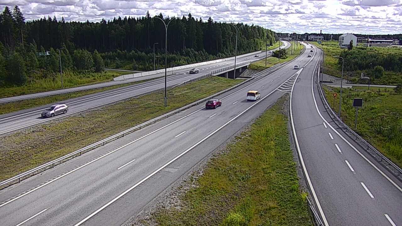 Kelikamerat Kuva Tie 4 Kempele, Zatelliitti, Oulu, Pohjois-Pohjanmaa