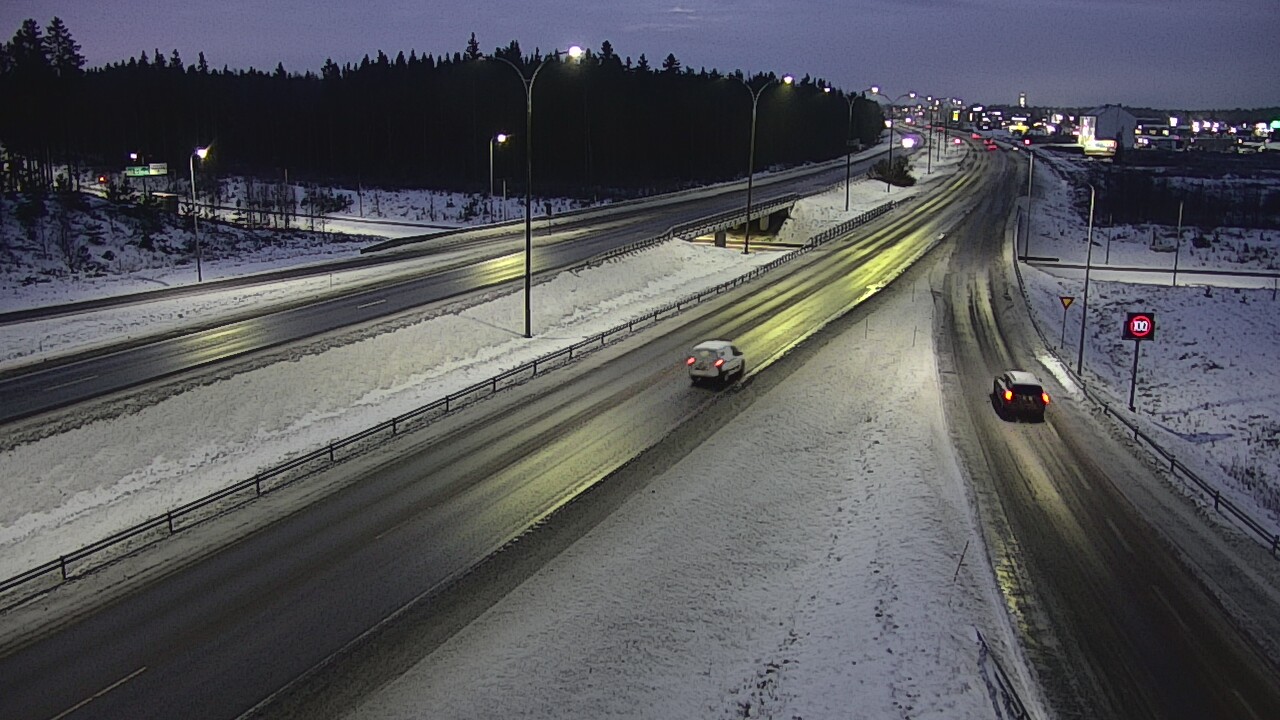 Weather Camera Image Road 4 Kempele, Zatelliitti, Oulu, Pohjois-Pohjanmaa