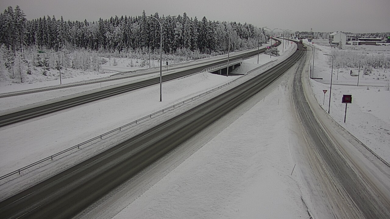 Weather Camera Image Väg 4 Kempele, Zatelliitti, Oulu, Pohjois-Pohjanmaa