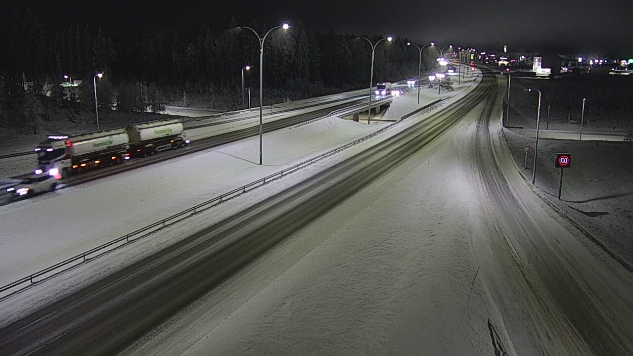 Weather Camera Image Väg 4 Kempele, Zatelliitti, Oulu, Pohjois-Pohjanmaa
