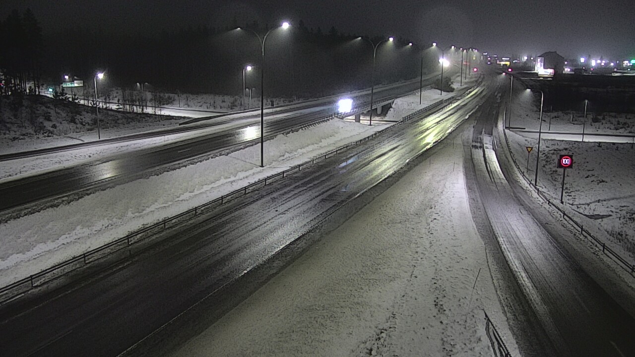 Kelikamerat Kuva Tie 4 Kempele, Zatelliitti, Oulu, Pohjois-Pohjanmaa