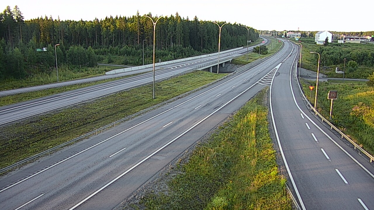 Kelikamerat Kuva Tie 4 Kempele, Zatelliitti, Oulu, Pohjois-Pohjanmaa